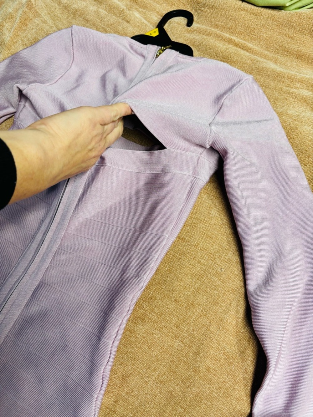 Guess by Marciano Lavender Long-Sleeve Bodycon Cutout Dress - Picture 9 of 12